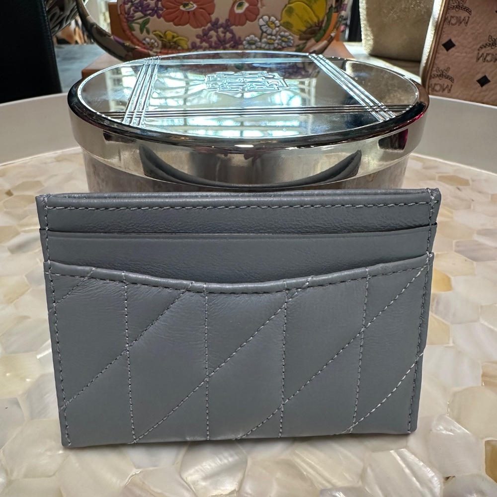 Coach quilted card case gray/blue so nice! - Picture 4 of 6